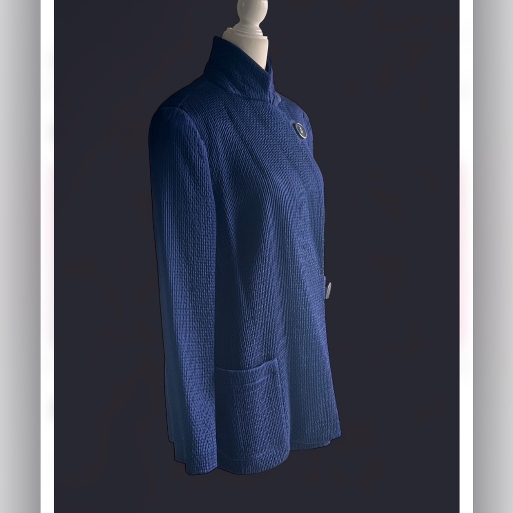 Giorgio Armani Blazer women’s size 48 - Picture 4 of 16